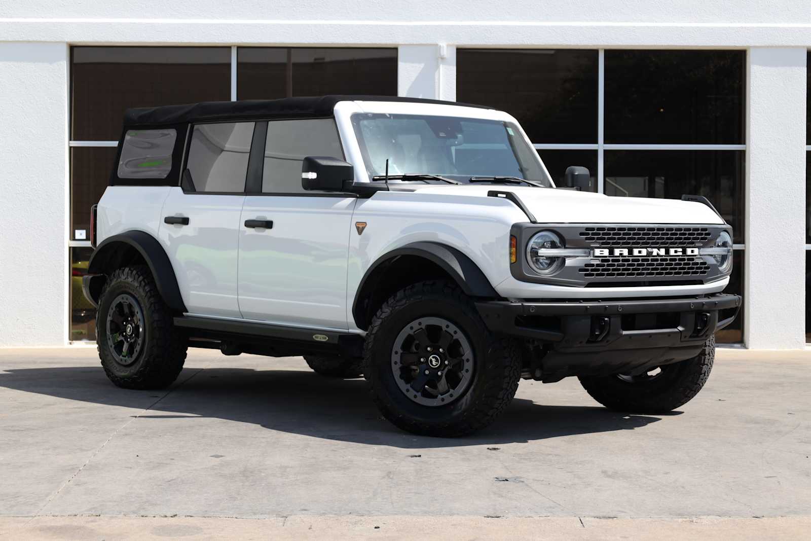 2021 Ford Bronco 4-Door Badlands - Photo 6
