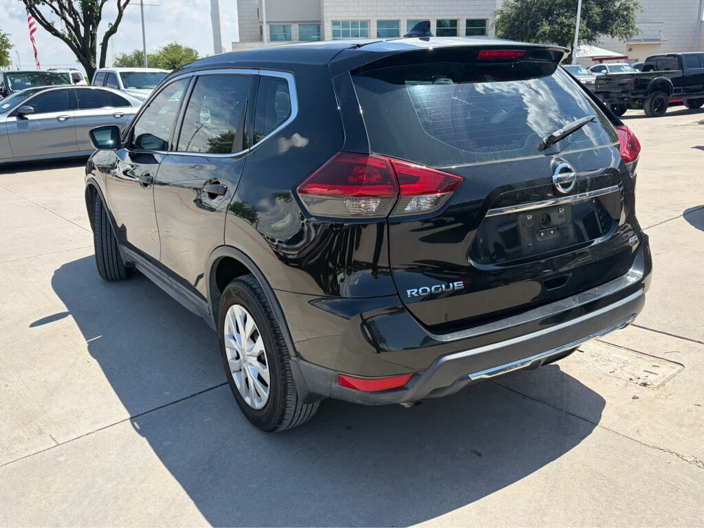 Used 2019 Nissan Rogue S SUV