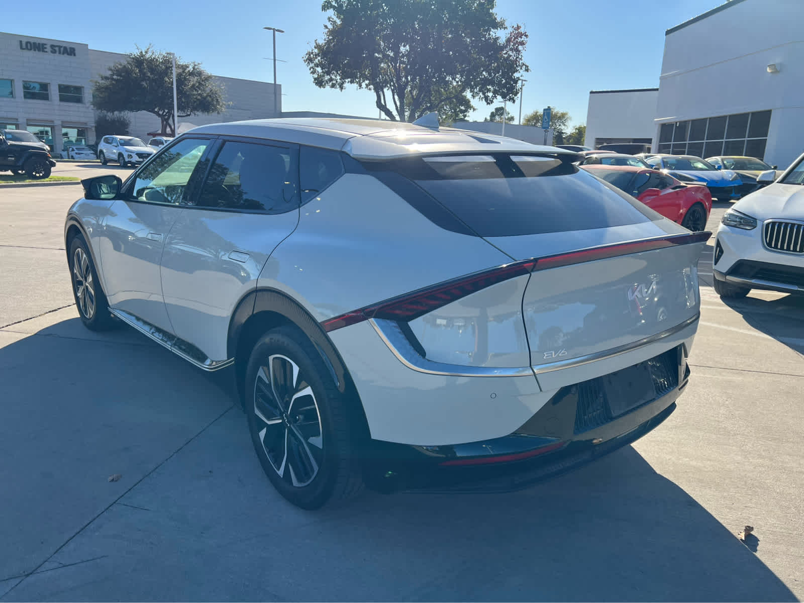 2022 Kia EV6 Light Wind GT-Line photo 2