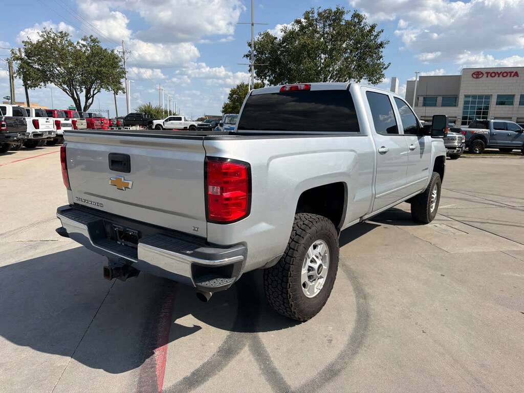 Used 2016 Chevrolet Silverado 2500HD LT 4WD Crew Cab 153.7 Truck