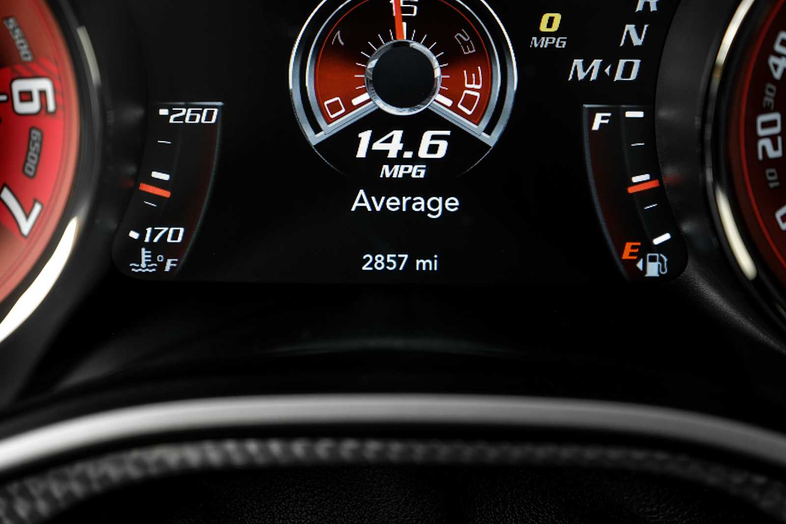 2015 Dodge Challenger SRT - Photo 16