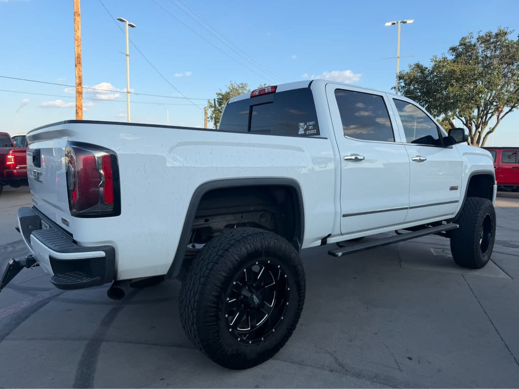 Used 2016 GMC Sierra 1500 SLT 4WD Crew Cab 143.5 Truck