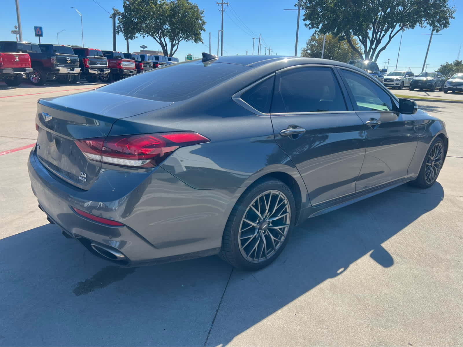 2019 Genesis G80 Sport 3.8 Ultimate photo 2