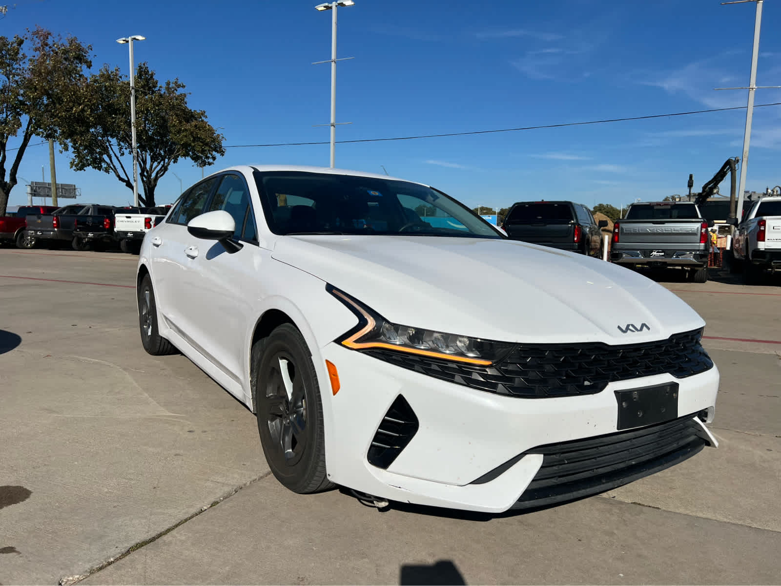 2022 Kia K5 LXS photo 3