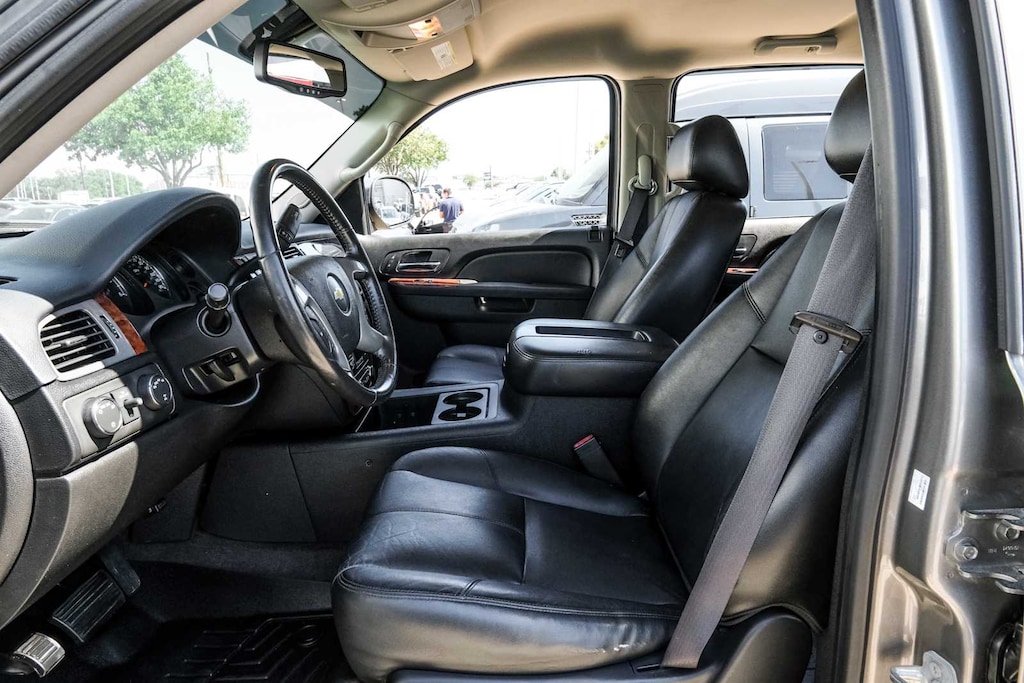 Used 2012 Chevrolet Avalanche LT 4WD Crew Cab Truck