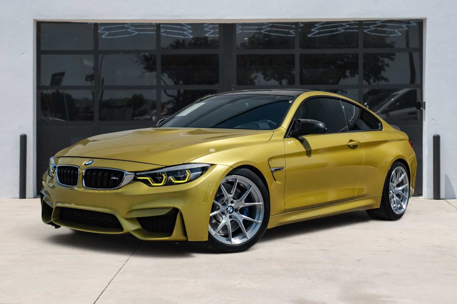 2015 BMW M4 -'s photo