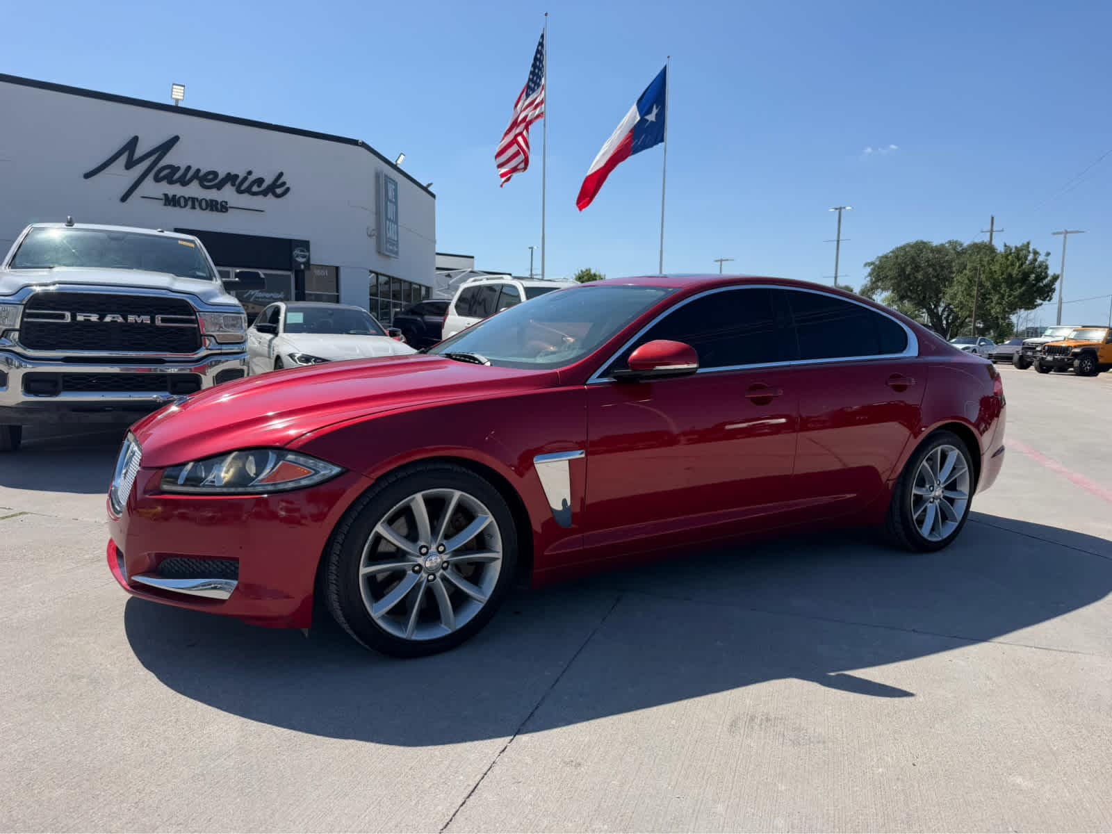 2015 Jaguar XF 3.0L Portfolio's photo