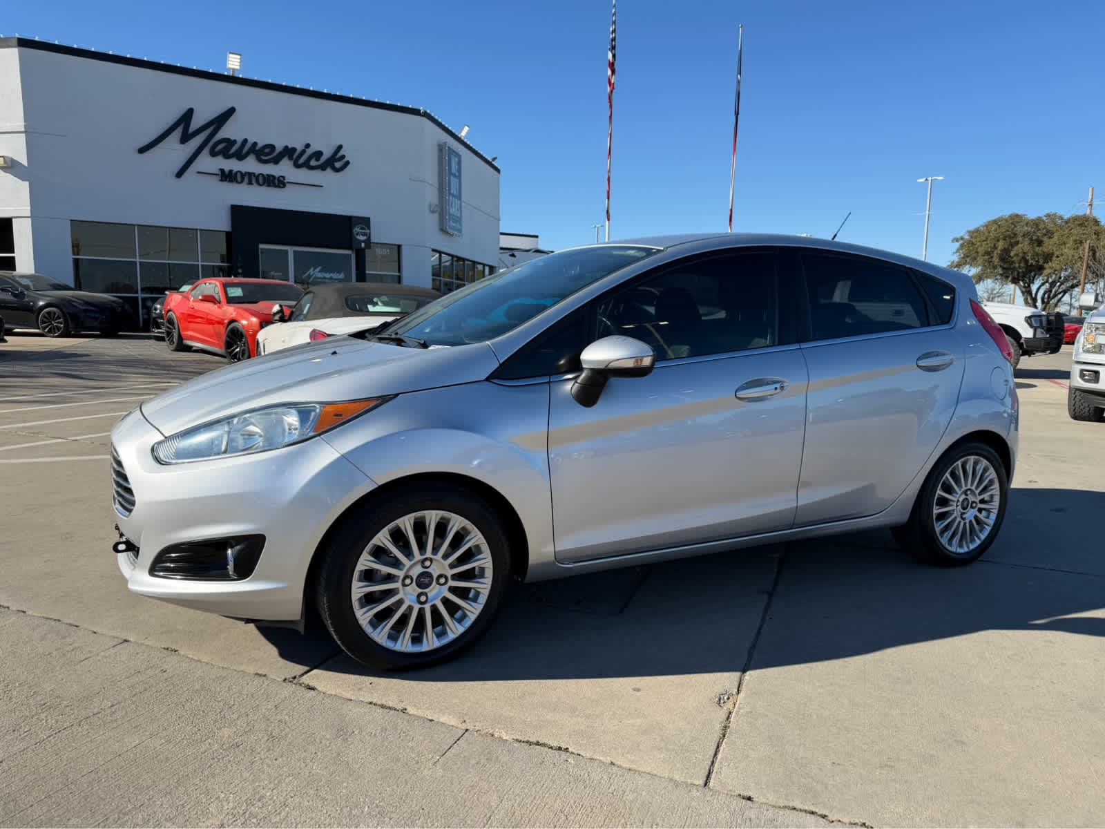 2014 Ford Fiesta Titanium's photo