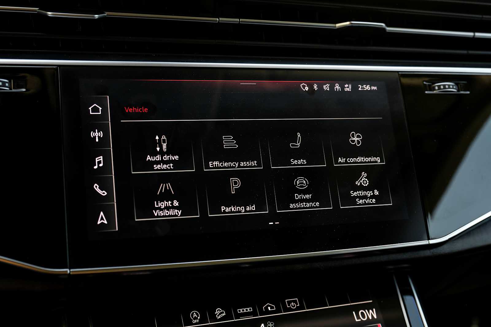 2022 Audi Q8 Premium - Photo 28