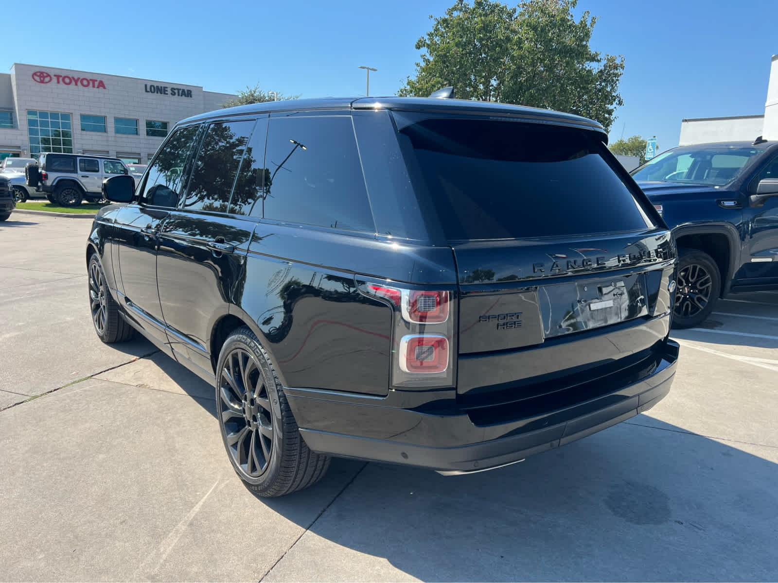 2022 Land Rover Range Rover HSE Westminster Edition photo 2