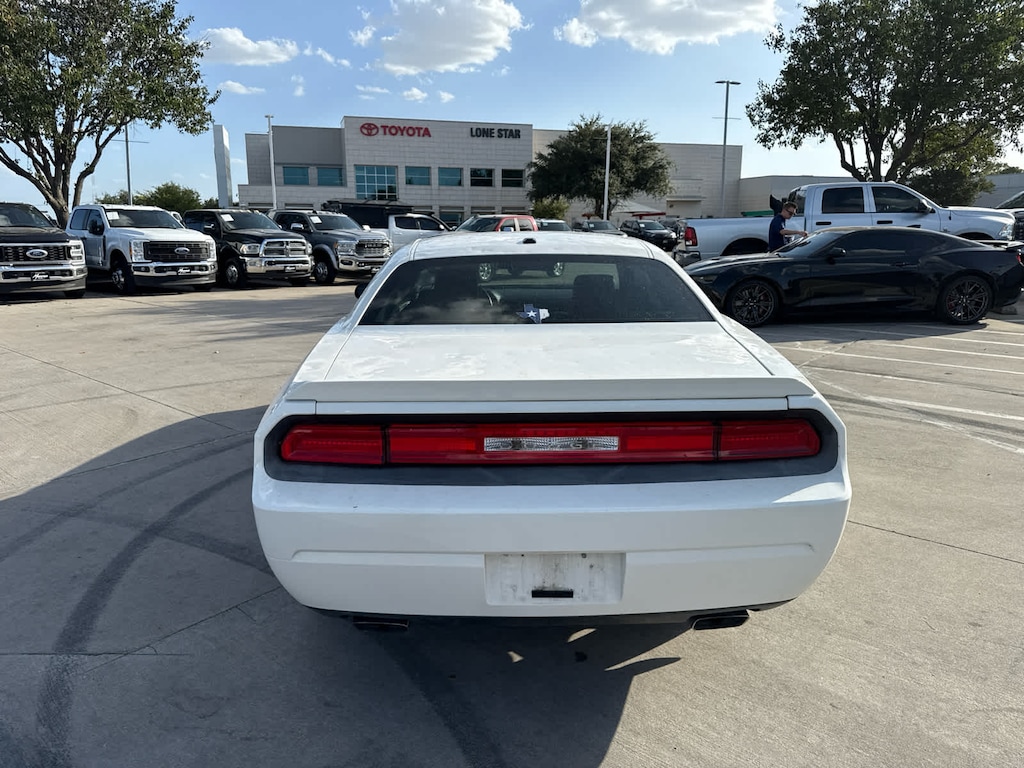 Used 2010 Dodge Challenger R/T Classic Coupe