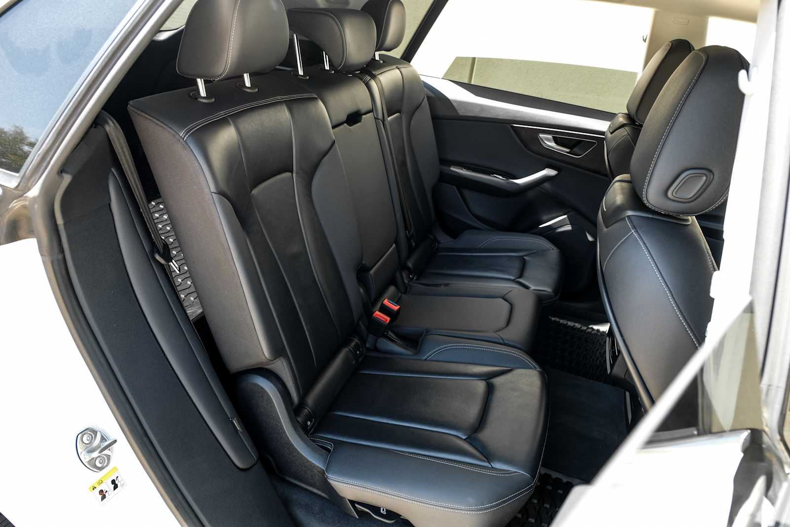 2022 Audi Q8 Premium - Photo 39