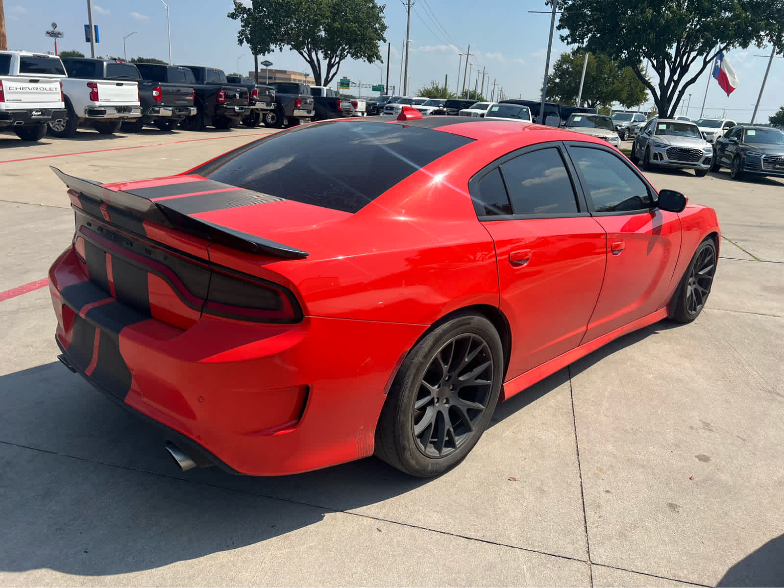 2018 Dodge Charger R/T 392 photo 3