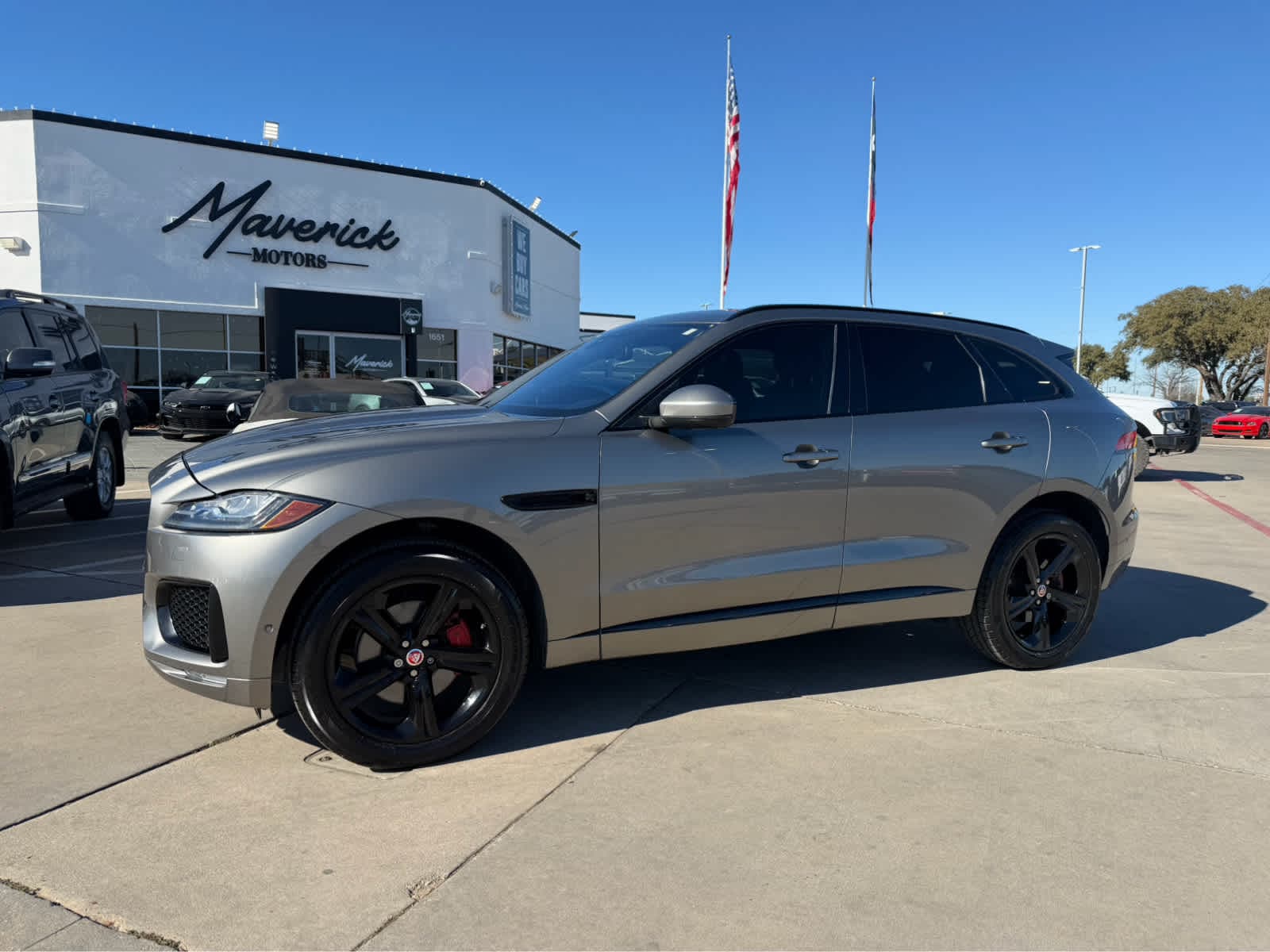 2018 Jaguar F-PACE S's photo