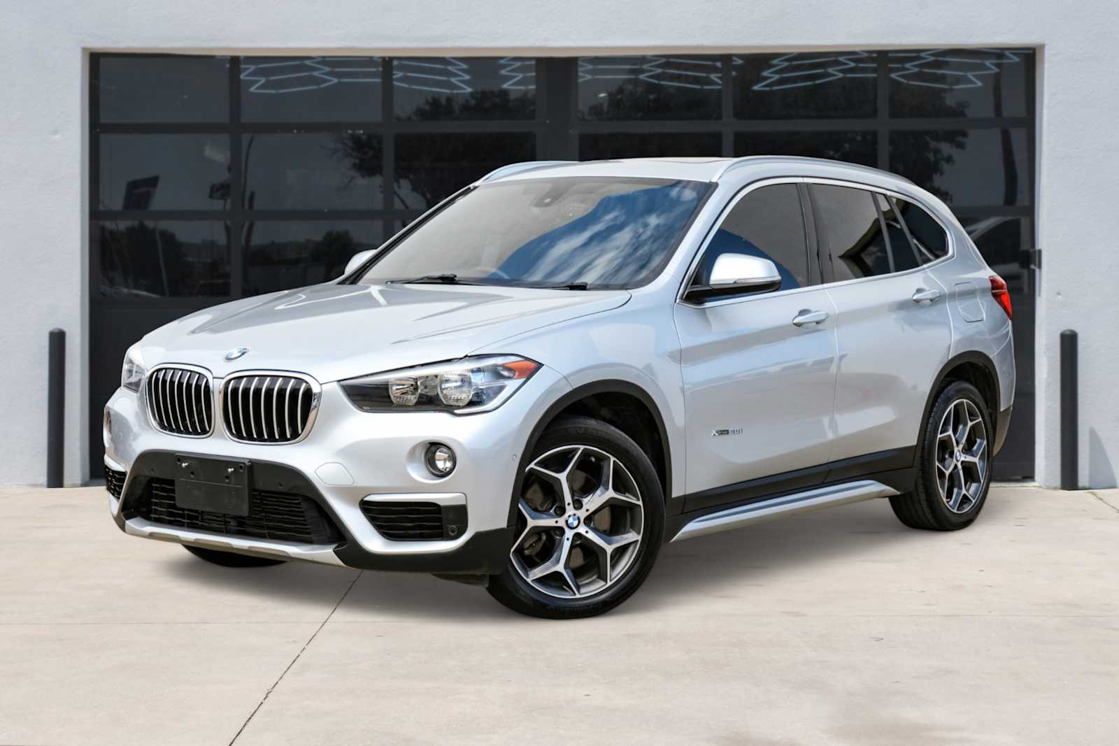 2018 BMW X1 28i
