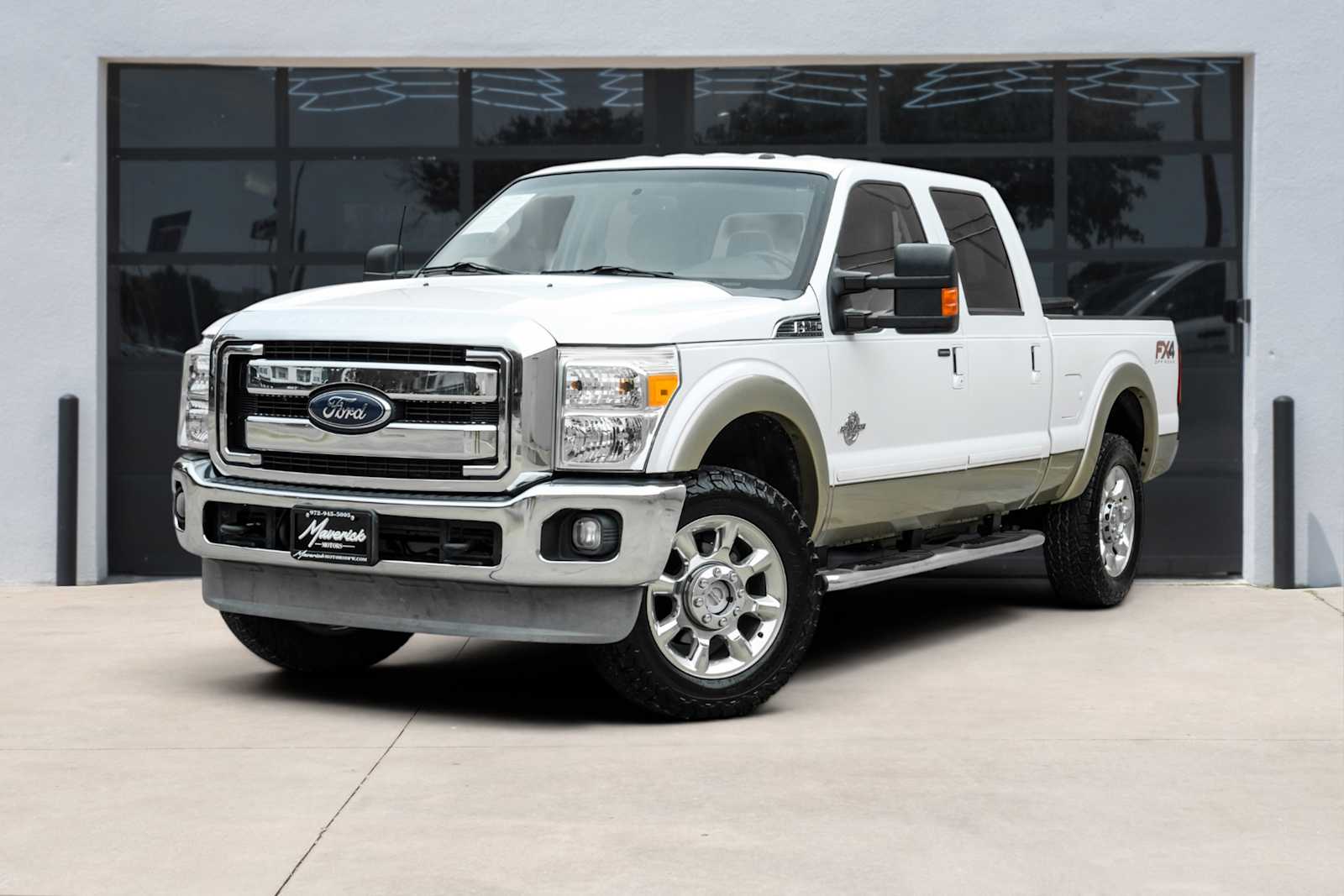 2012 Ford F-250 Lariat 4x4 Crew Cab 156 in's photo