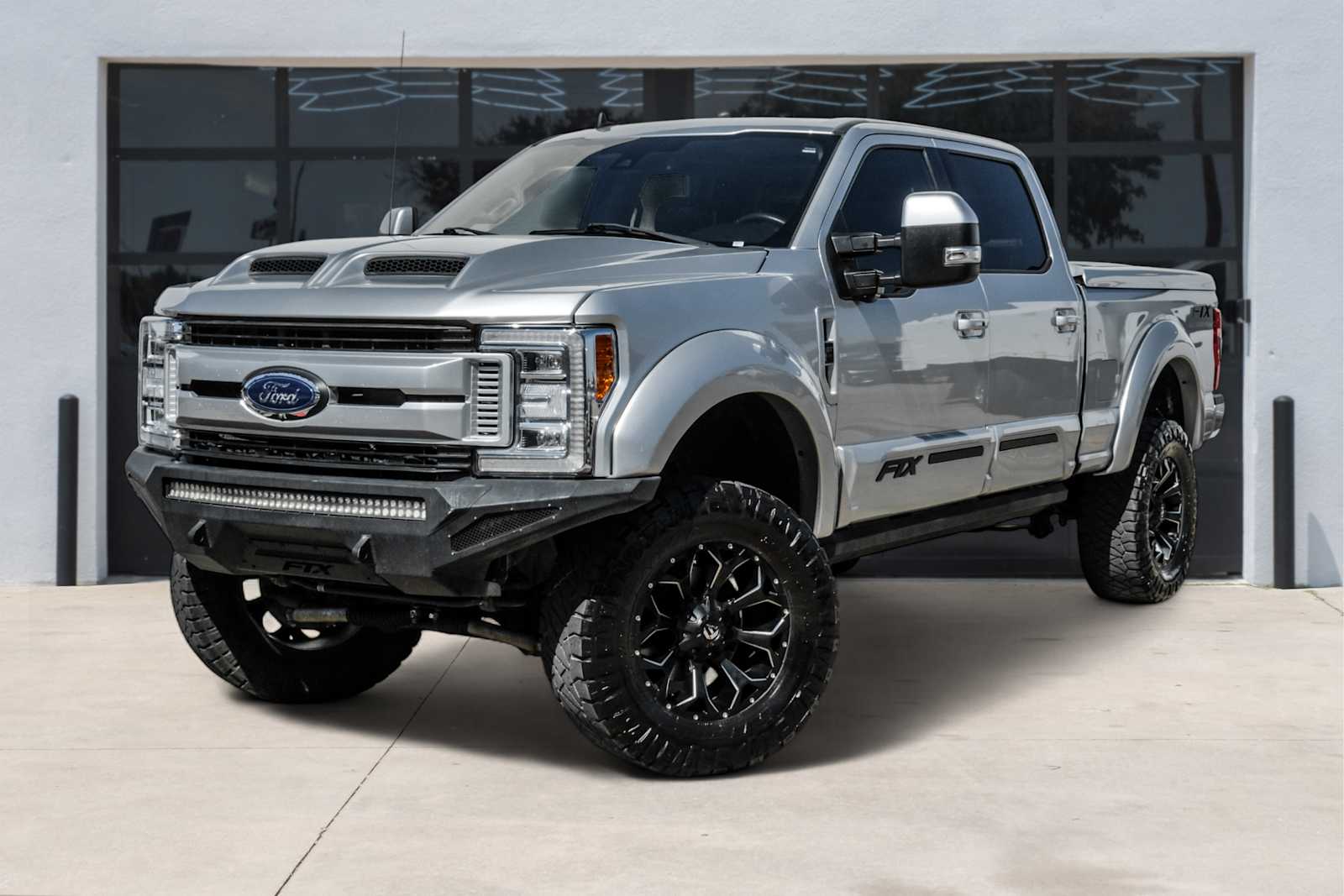 2019 Ford F-250 Super Duty Lariat's photo