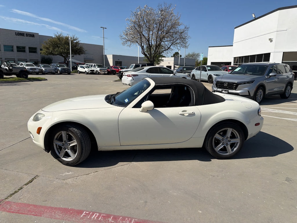 Used 2008 Mazda MX-5 Miata Sport Convertible