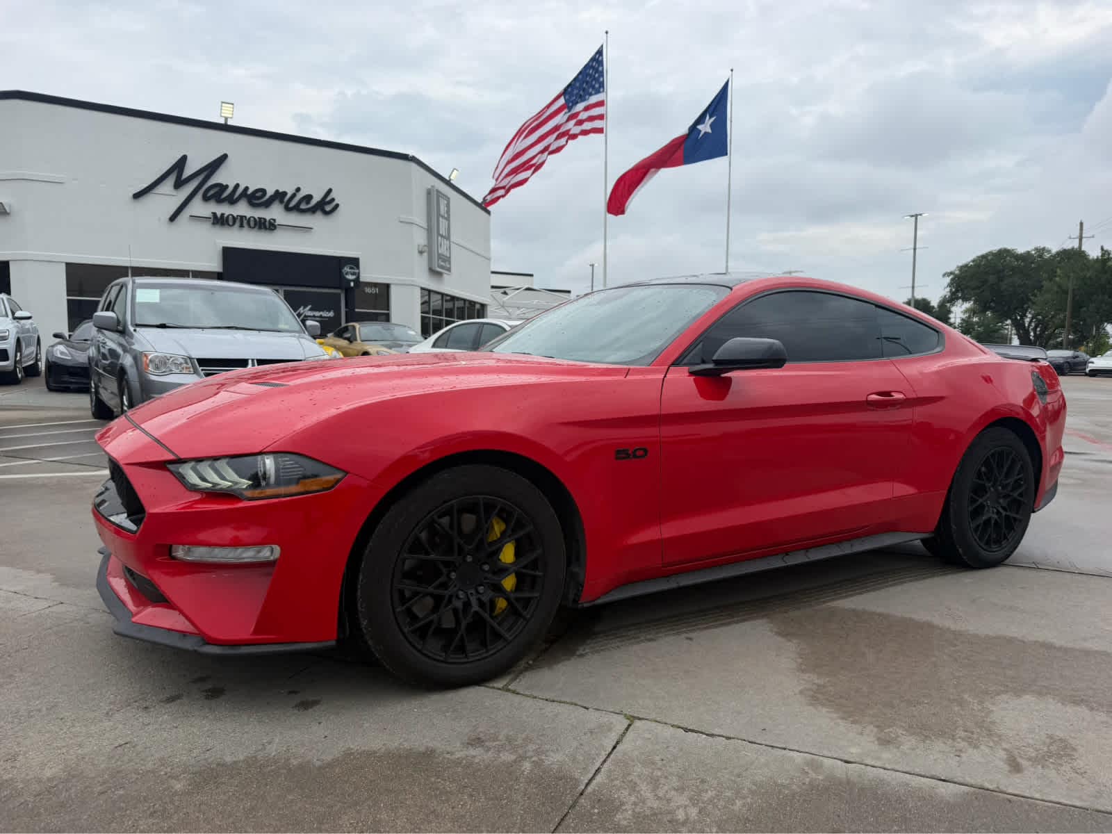 2021 Ford Mustang GT Coupe's photo