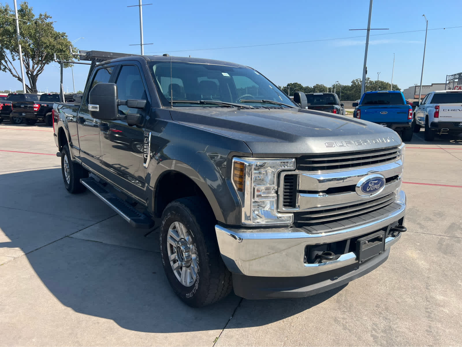2019 Ford F-250 XL photo 3