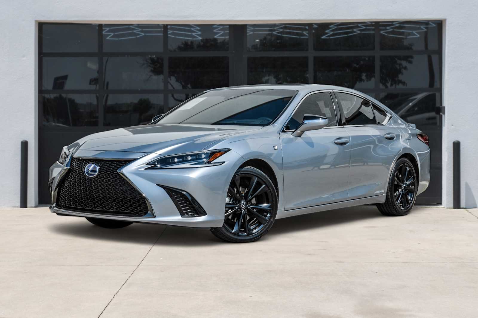 2022 Lexus ES Hybrid