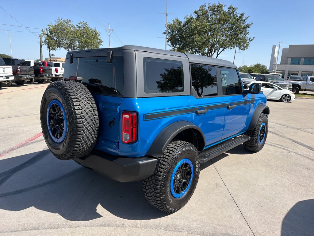 Used 2022 Ford Bronco Base SUV