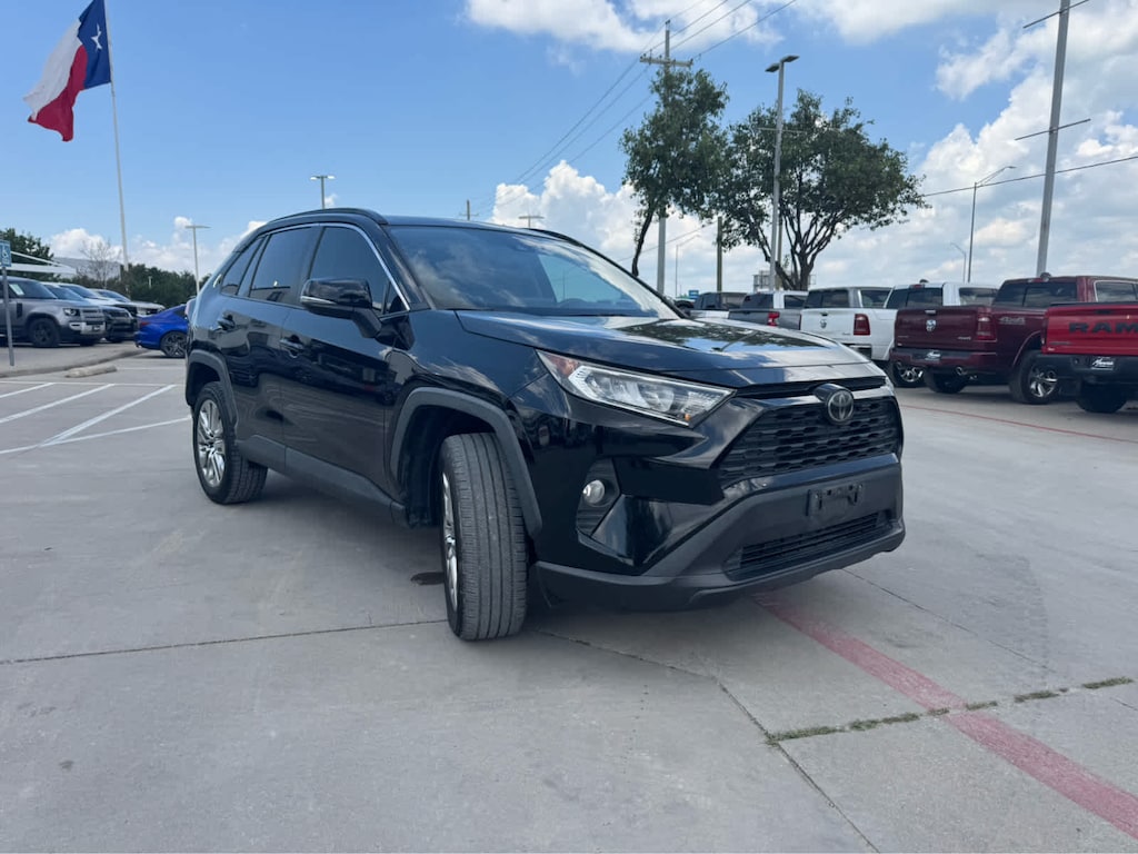 Used 2019 Toyota RAV4 XLE Premium SUV