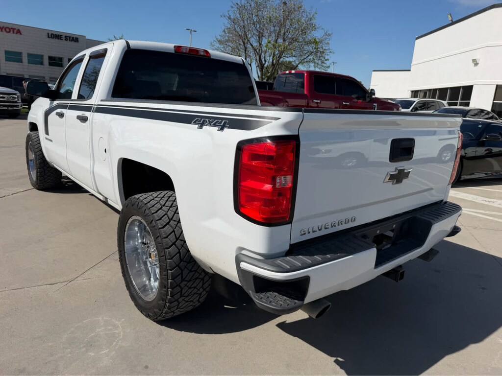 Used 2017 Chevrolet Silverado 1500 Custom 4WD Double Cab 143.5 Truck