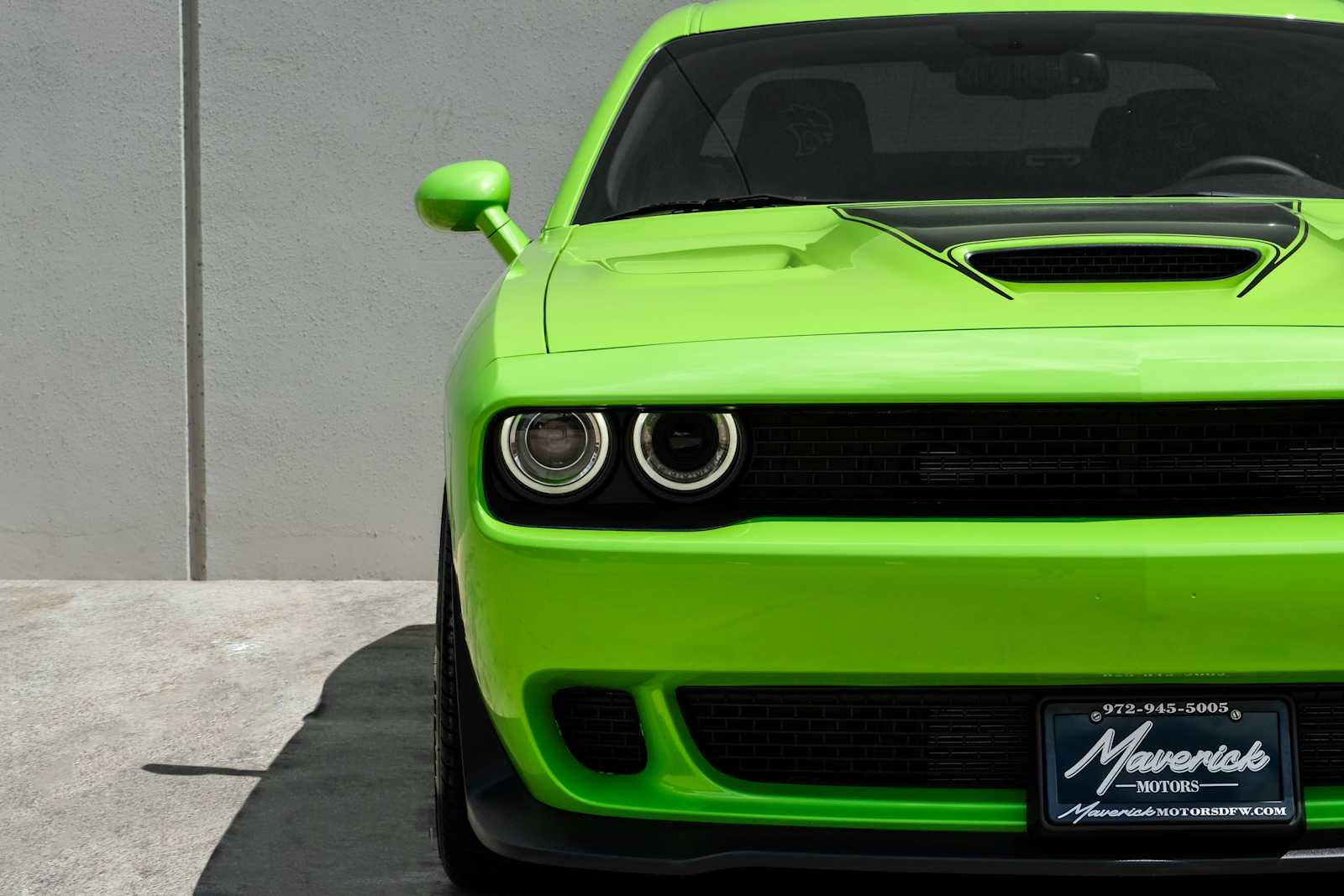 2015 Dodge Challenger SRT - Photo 36