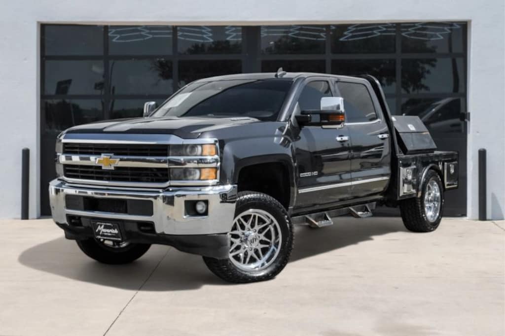 Used 2015 Chevrolet Silverado 2500HD LTZ 4WD Crew Cab 153.7 4WD Crew Cab 153.7