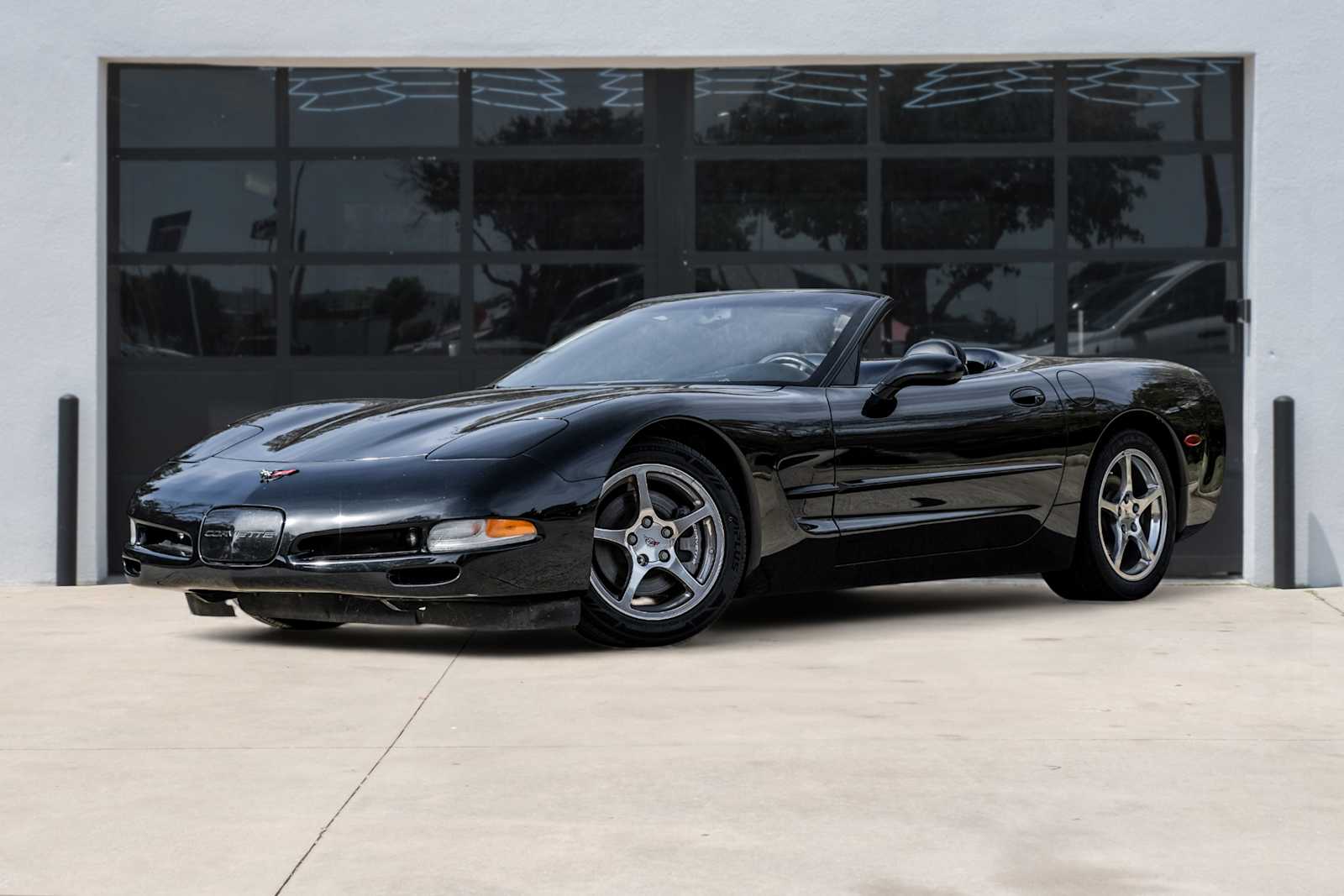 2002 Chevrolet Corvette Base's photo