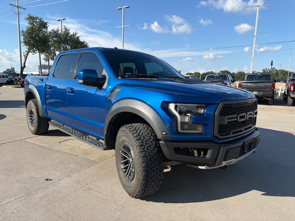 Used 2017 Ford F-150 Raptor 4WD Supercrew 5.5 Box Truck