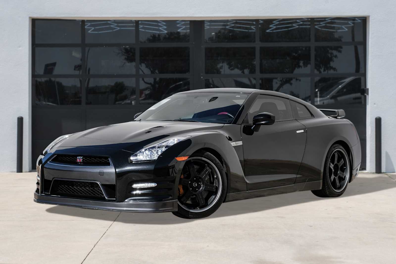 2014 Nissan GT-R Black Edition's photo