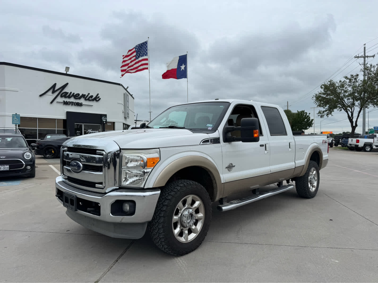 2012 Ford F-250 Lariat 4x4 Crew Cab 156 in's photo