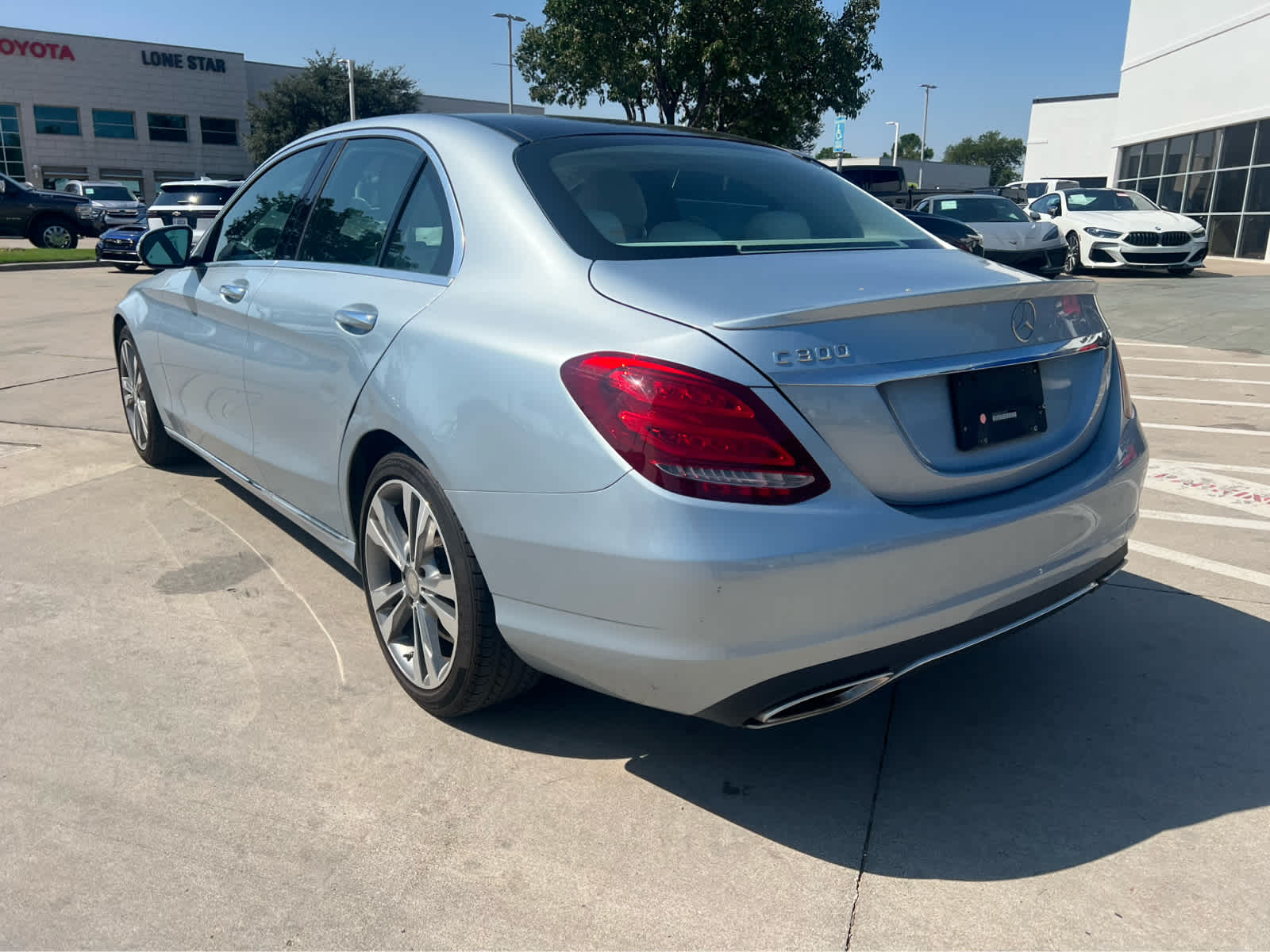 2015 Mercedes Benz C 300 photo 2