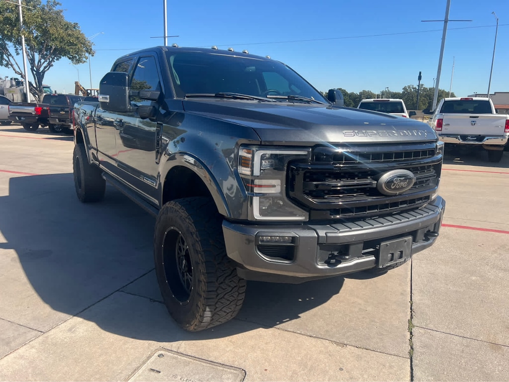 Used 2020 Ford Super Duty F-250 SRW Lariat 4WD Crew Cab 6.75 Box Truck