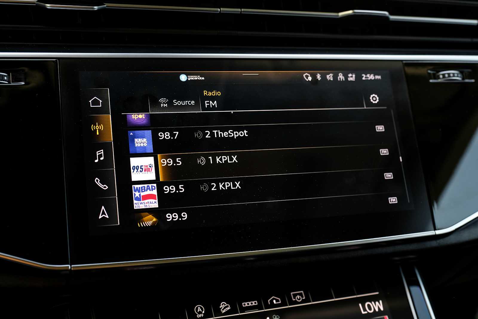 2022 Audi Q8 Premium - Photo 29