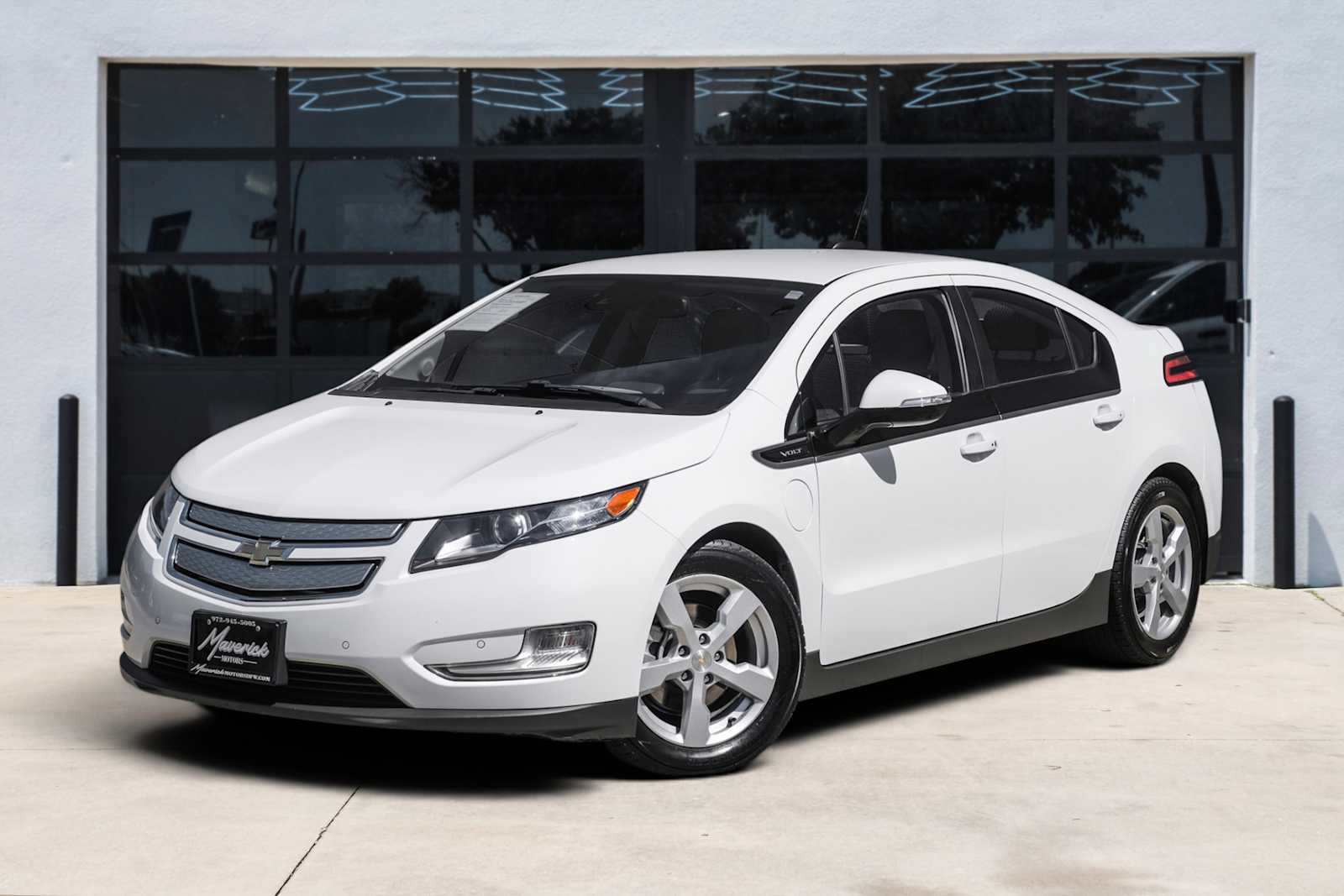 2015 Chevrolet Volt -'s photo