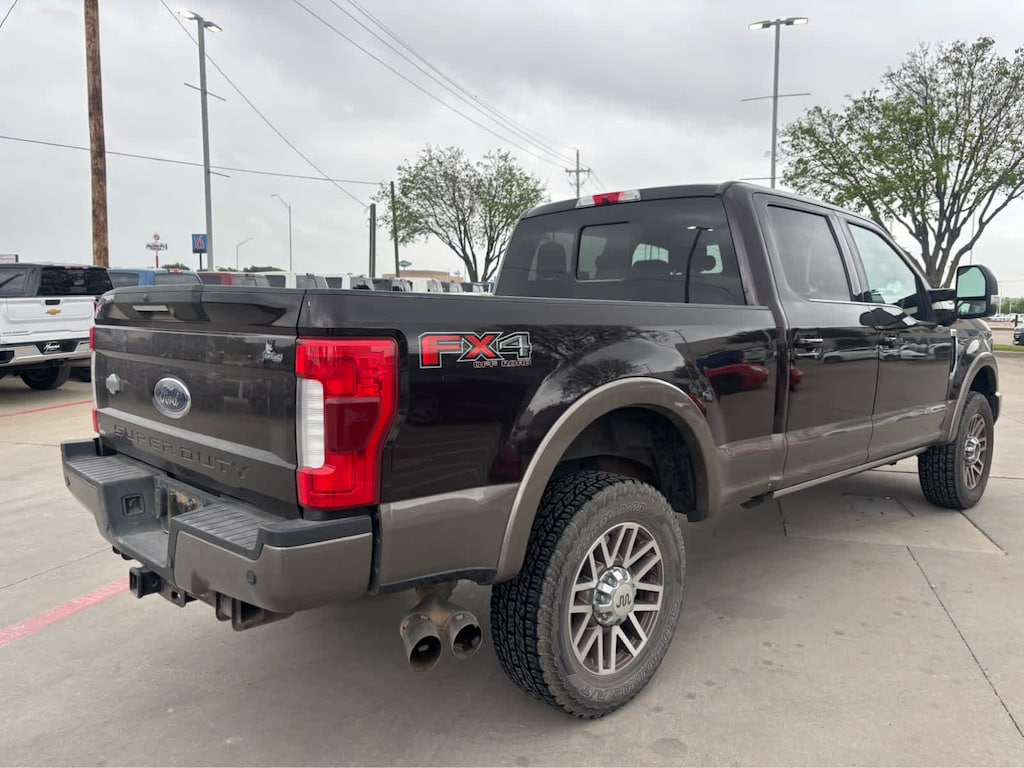 Used 2018 Ford Super Duty F-250 Pickup King Ranch 4WD Crew Cab 6.75 Box Truck