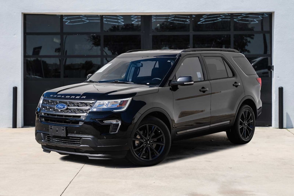 Used 2018 Ford Explorer XLT SUV