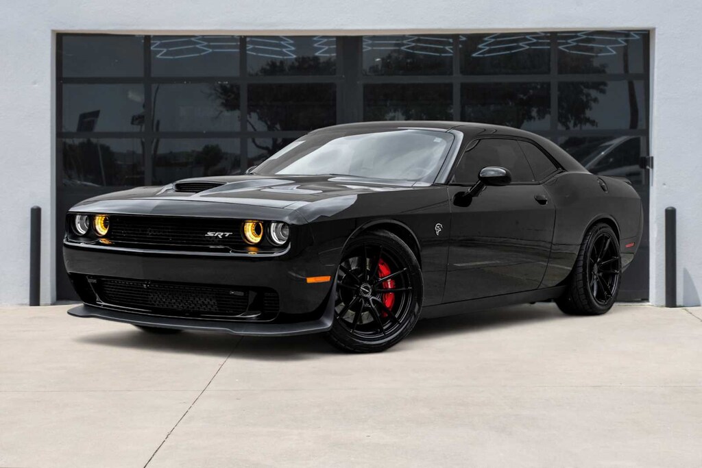 Used 2016 Dodge Challenger SRT Hellcat Coupe