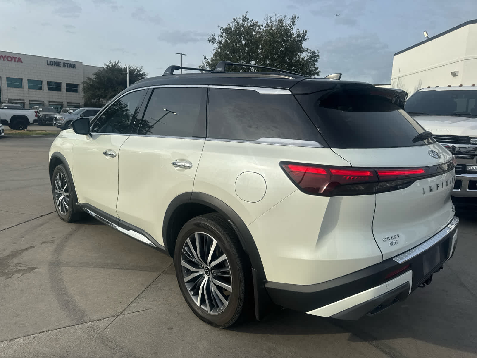 Used 2023 INFINITI QX60 Autograph SUV