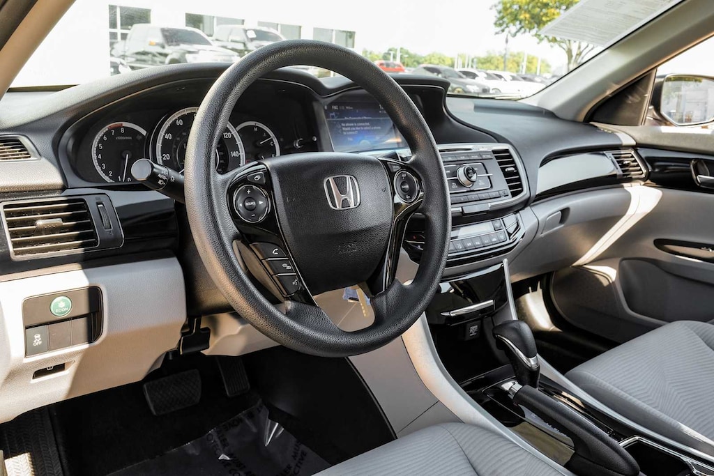 Used 2017 Honda Accord LX Sedan
