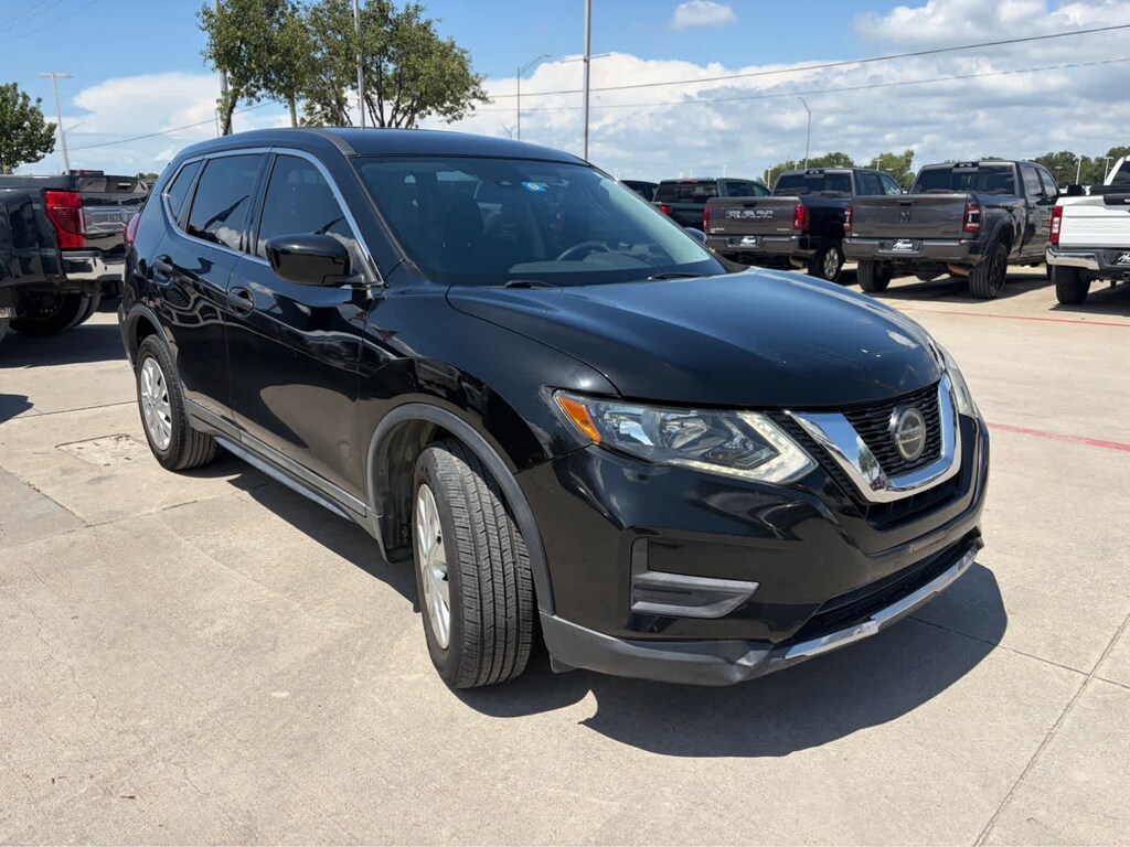 Used 2019 Nissan Rogue S SUV