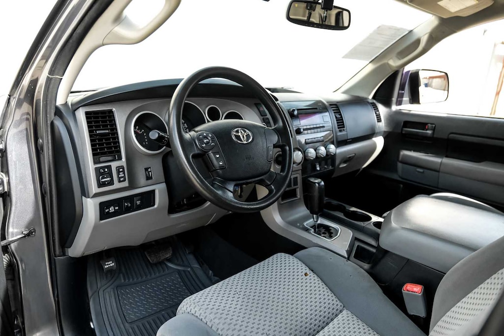 Used 2013 Toyota Tundra Crewmax 5.7L FFV V8 6-Spd AT Truck