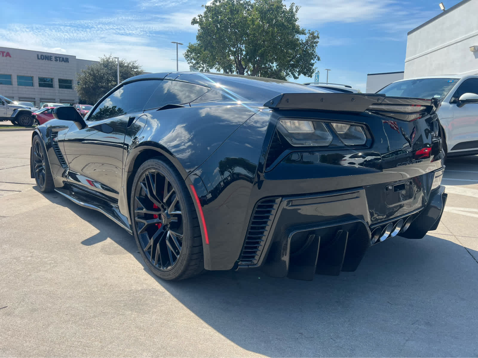 2016 Chevrolet Corvette 1LZ Z06 photo 2