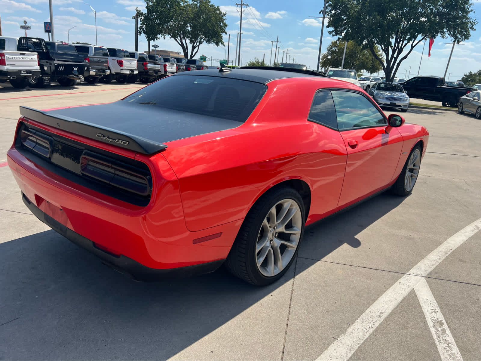 2020 Dodge Challenger R/T photo 3
