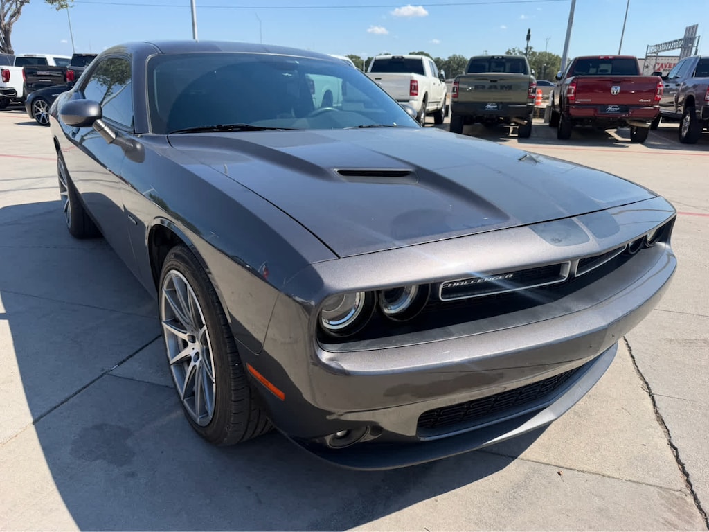 Used 2016 Dodge Challenger R/T Coupe