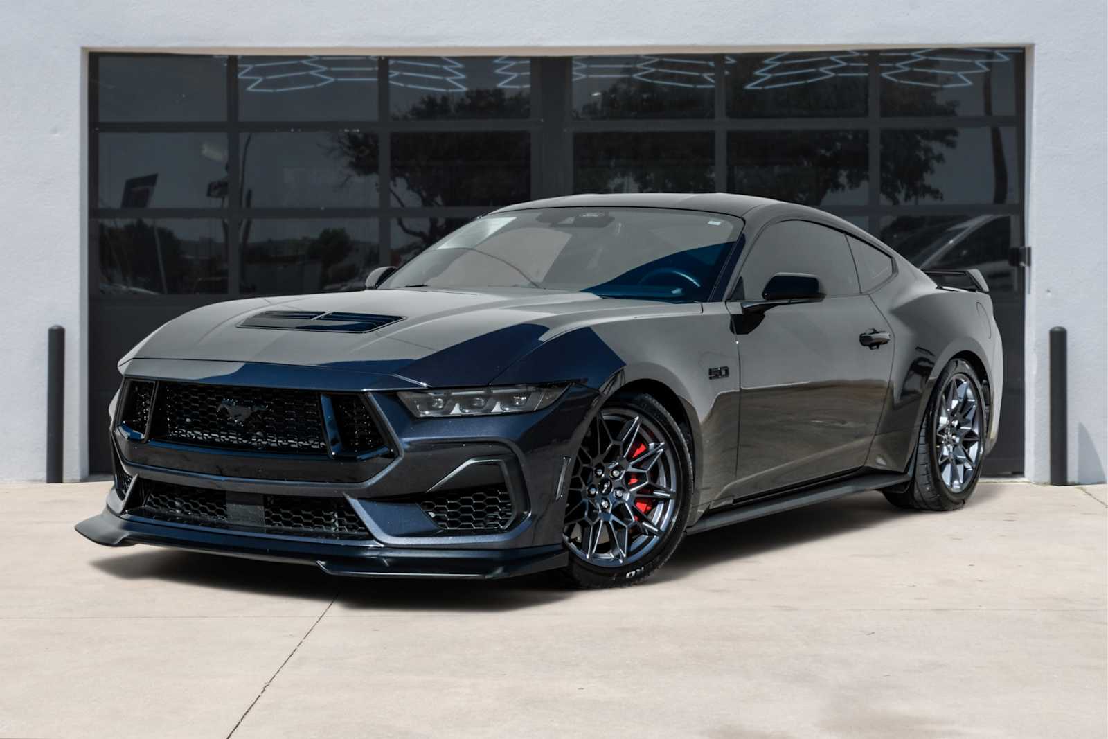 2024 Ford Mustang GT Premium's photo