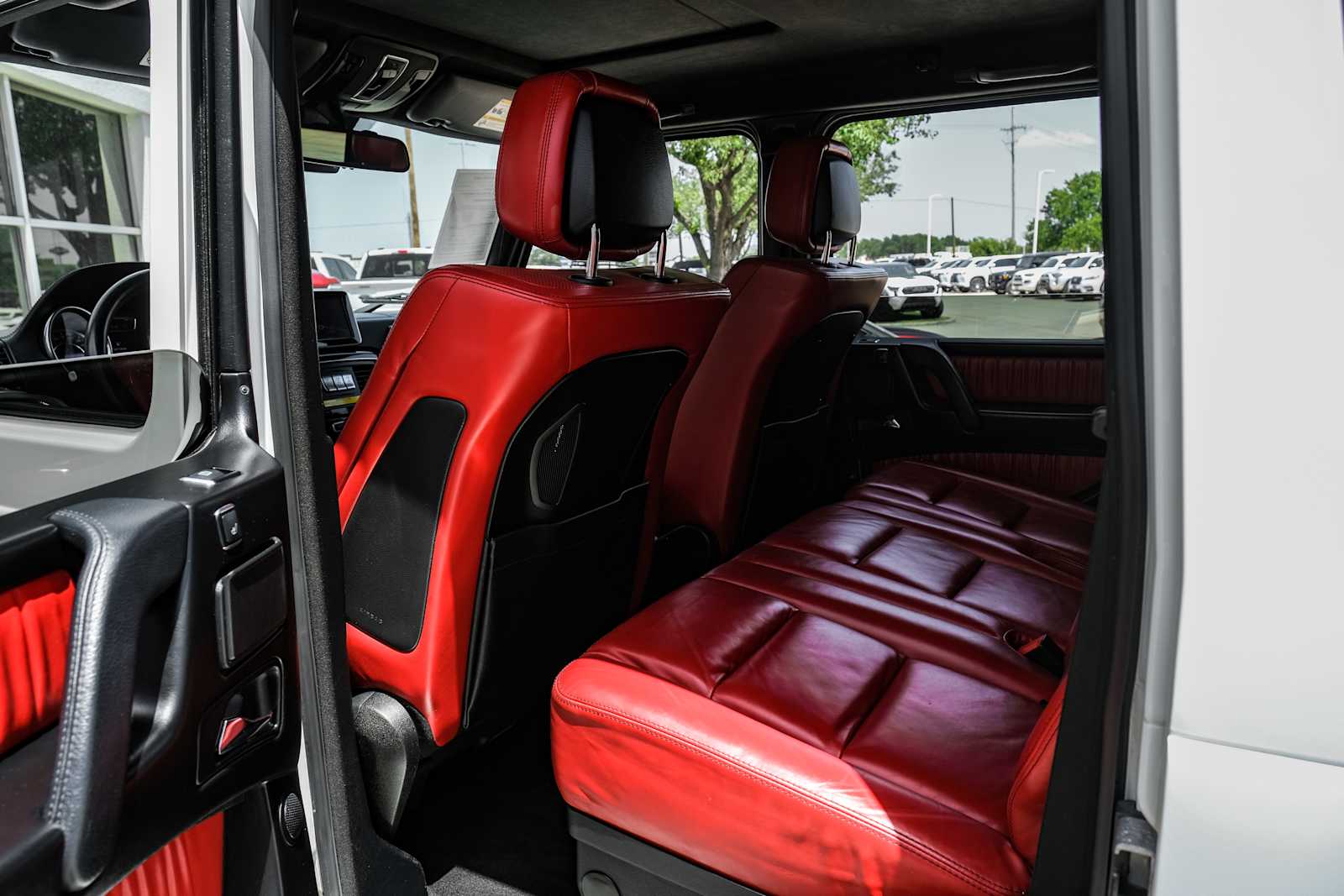 2016 Mercedes-Benz G-Class AMG G63 - Photo 31